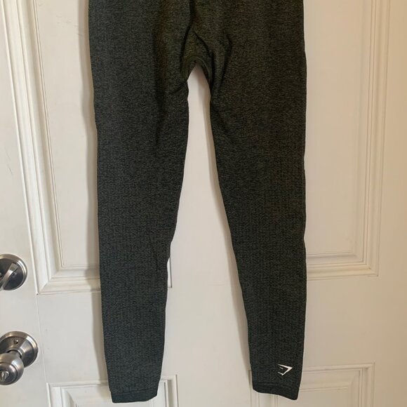 Gymshark seamless high waisted workout leggings - Picture 3 of 4